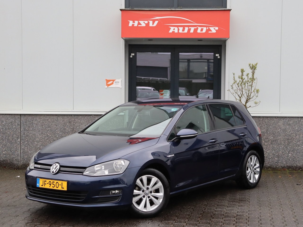 Volkswagen Golf - 1.0 TSI Business Edition Connected 1.0 TSI Business Edition Connected - AutoWereld.nl