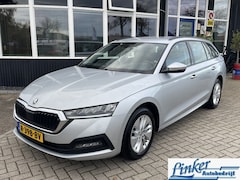 Skoda Octavia Combi - 1.0 e-TSI Business Edition -DSG NL-AUTO CARPLAY