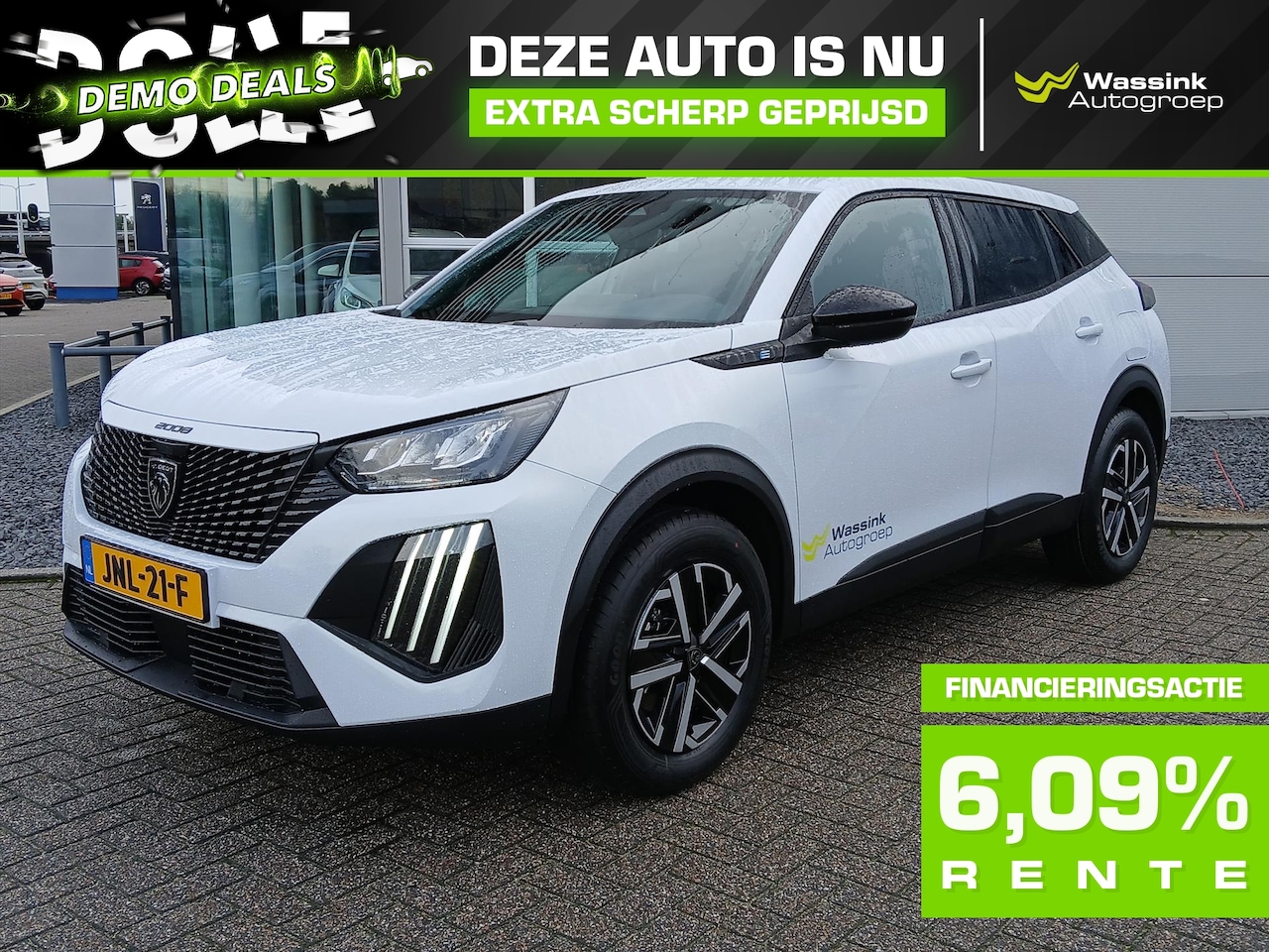 Peugeot e-2008 - EV 54kWh 156pk Business 420 km | DEMO DEAL I Navigatie | Camera | Apple CarPlay en Android - AutoWereld.nl