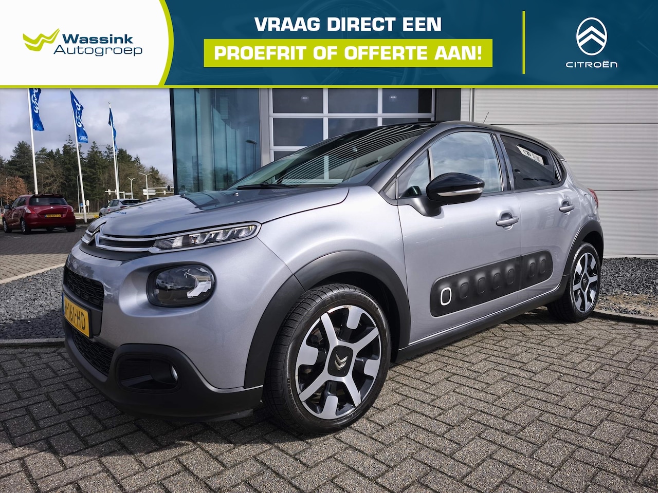 Citroën C3 - 1.2 PureTech 82pk Shine | Camera | Navigatie | 17 inch | Carplay | All season - AutoWereld.nl