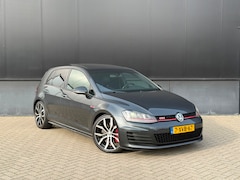 Volkswagen Golf - 2.0 TSI GTI Performance DSG 230PK LEER|PANO|DYNAUDIO|XENON|BILSTEIN