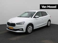 Skoda Fabia - 1.0 TSI Selection 115 PK AUTOMAAT | Virtual Cockpit | Airco | Parkeersensoren | Apple carp