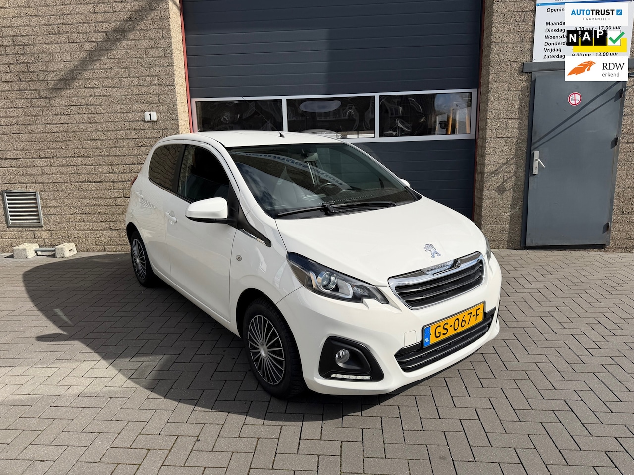 Peugeot 108 - 1.0 e-VTi Active 1.0 e-VTi Active - AutoWereld.nl