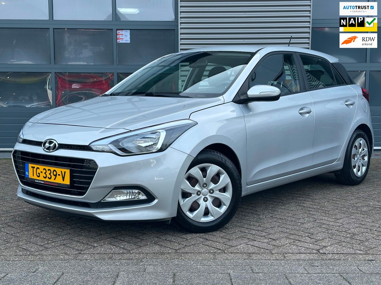 Hyundai i20 - 1.0 T-GDI Comfort | CRUISECR | Camera | Navi | PDC - AutoWereld.nl