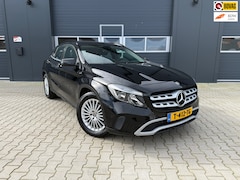 Mercedes-Benz GLA-Klasse - 180 Business Solution AMG