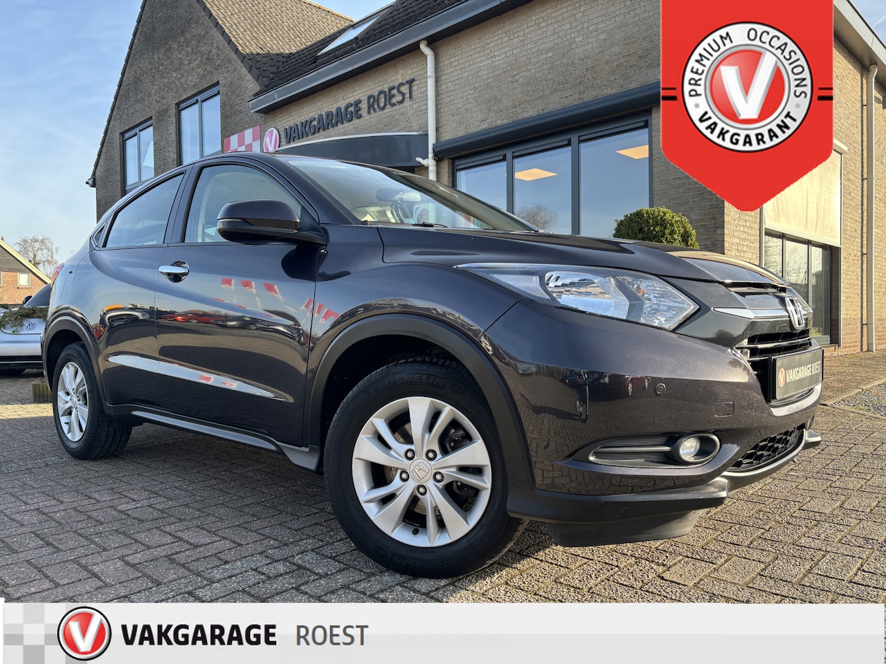 Honda HR-V - 1.5 i-VTEC Elegance Leder / Trekhaak / Navigatie - AutoWereld.nl