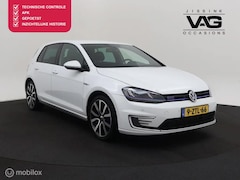 Volkswagen Golf - 1.4 TSI GTE LED Cruise Trekhaak Clima 18 inch