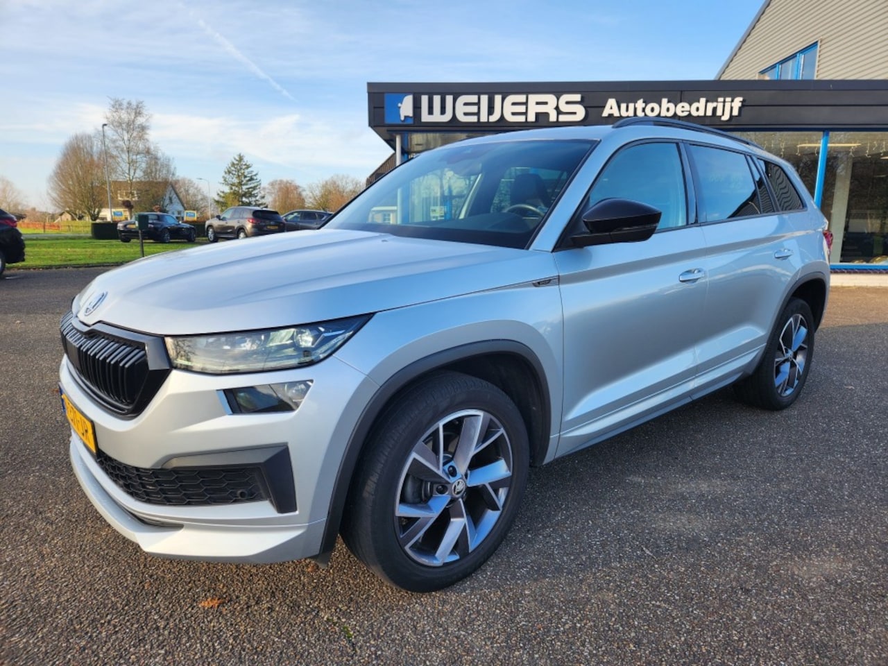 Skoda Kodiaq - 1.5 TSI Sportline Business 1.5 TSI Sportline Business,Facelift, Pano, Trekhaak, Virtual Cockpit, Sportstoelen - AutoWereld.nl