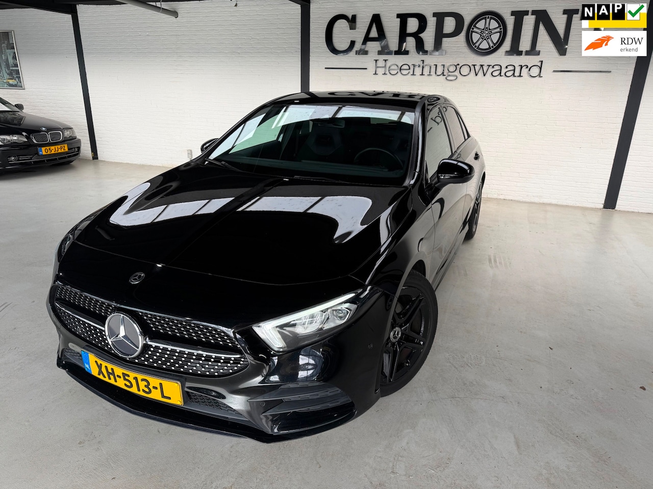 Mercedes-Benz A-klasse - 180 Business Solution AMG Night Upgrade 18LMV 2019 Camera Orig NL Btw Auto Vol Opties - AutoWereld.nl
