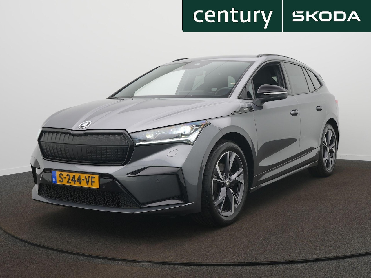 Skoda Enyaq iV - 60 Sportline / Elek. Trekhaak / Camera / 20 Inch / Chrystal Light - AutoWereld.nl