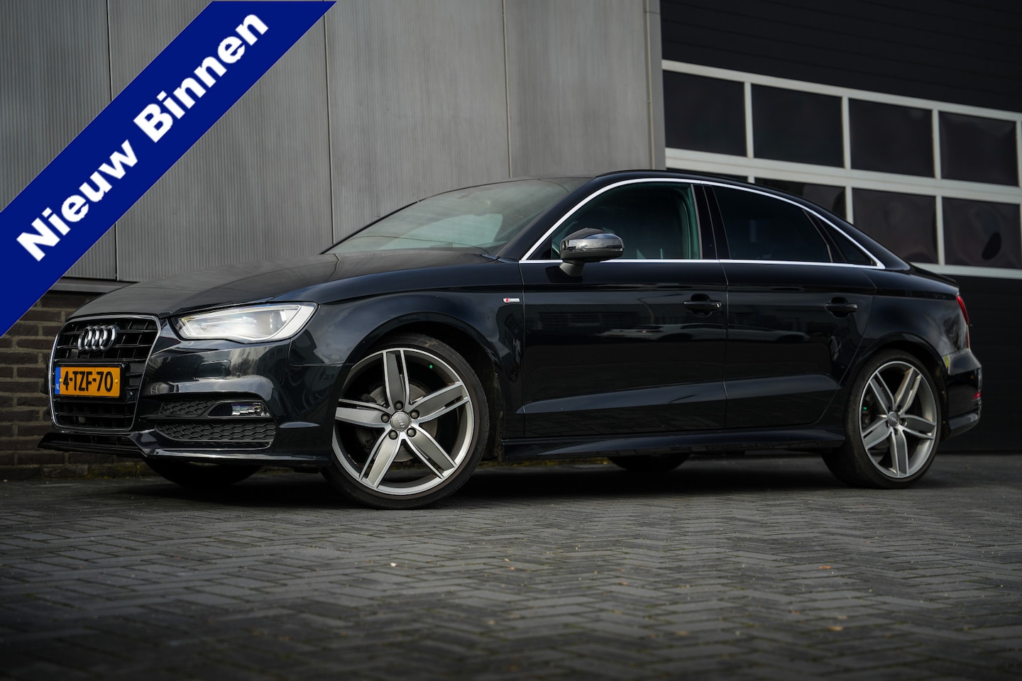 Audi A3 Limousine - 1.4 TFSI 141 pk CoD Ambition Pro Line S-Line / Sport-Stoelen/ Stoel.Verw/ Navigatie/ Clima - AutoWereld.nl