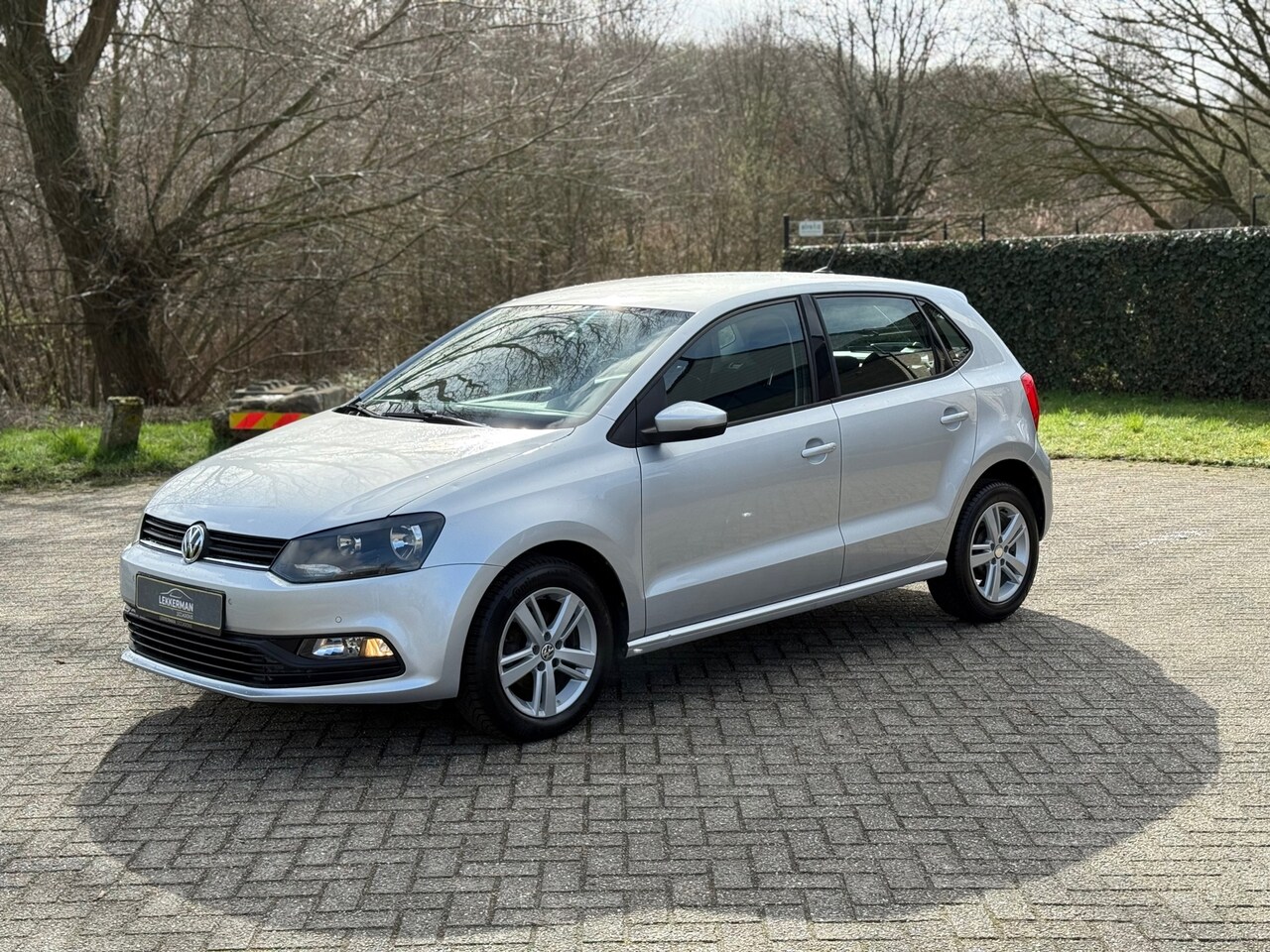 Volkswagen Polo - 1.0 High Line CRUISE I PDC I CLIMA I NAVI I LEUKE KM I PDC - AutoWereld.nl