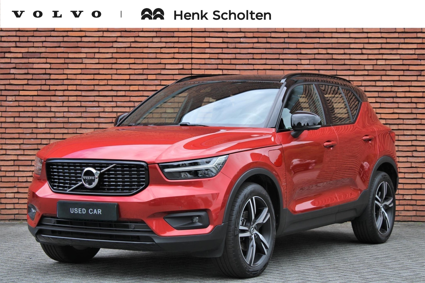 Volvo XC40 - T4 Recharge R-Design | Trekhaak | Apple Carplay/ Android Auto | Parkeerverwarming | 18'' L - AutoWereld.nl