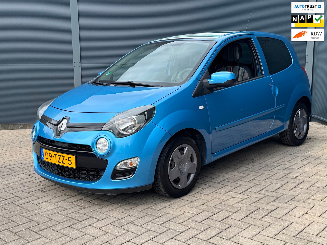 Renault Twingo - 1.2 16V Collection / Airco / Nap / Facelift - AutoWereld.nl