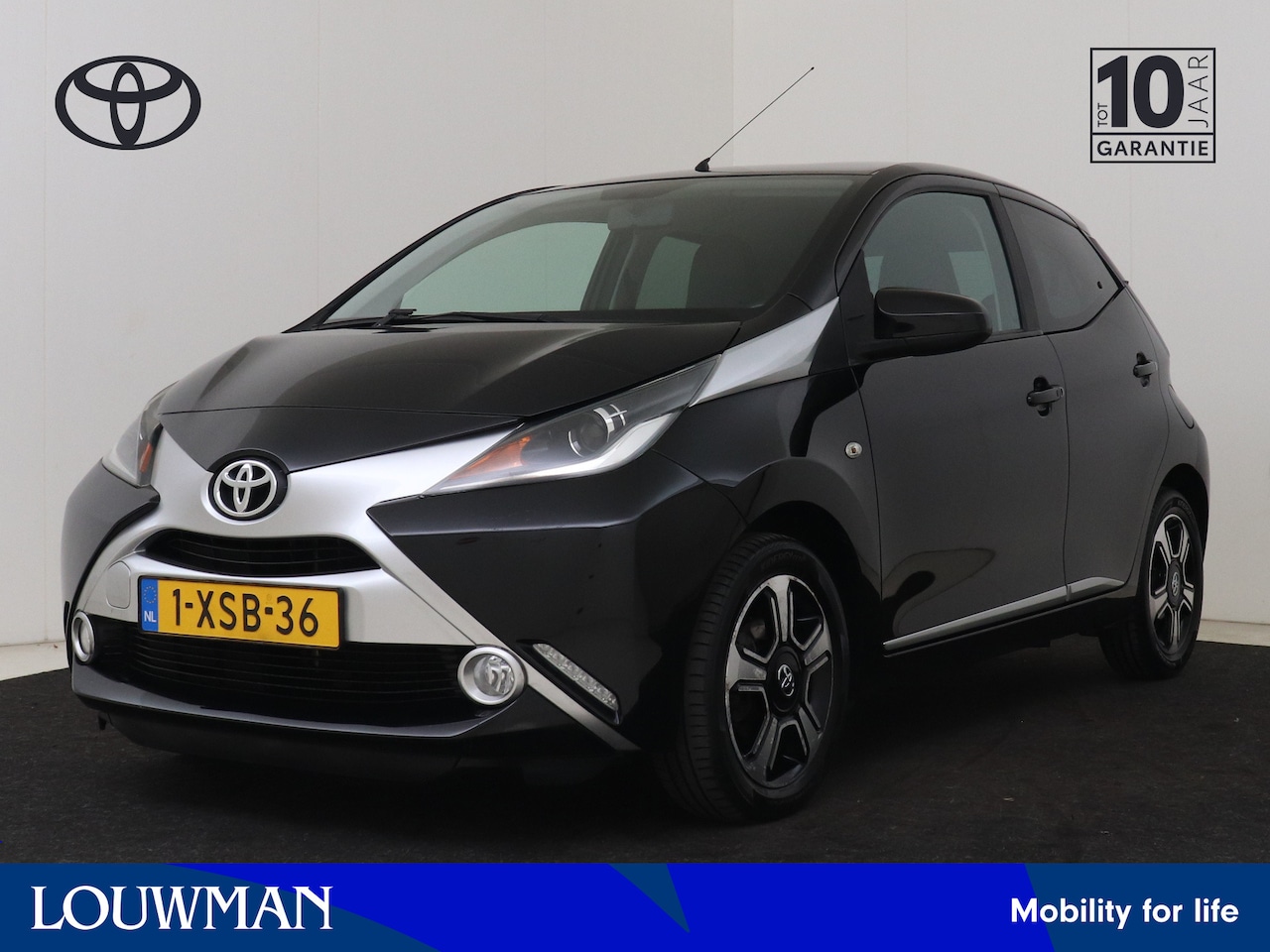 Toyota Aygo - 1.0 VVT-i x-clusiv | Dealeronderhouden | Achteruitrijcamera | NL auto | - AutoWereld.nl