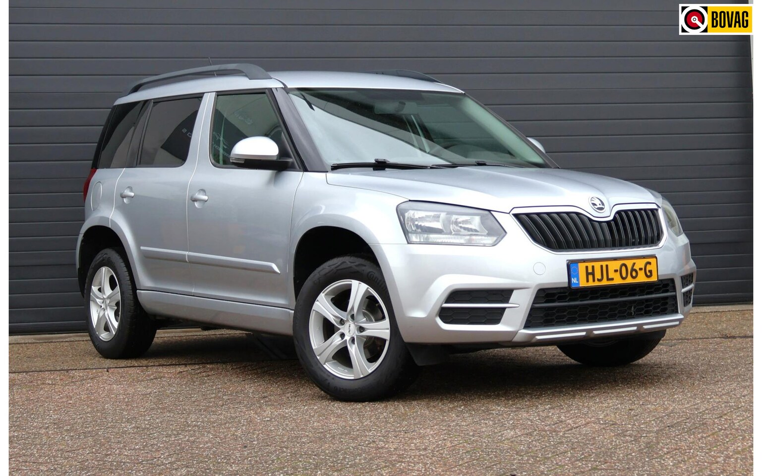 Skoda Yeti - 1.2 TSI Active Plus Airco/PDC/Dealer onderhouden - AutoWereld.nl