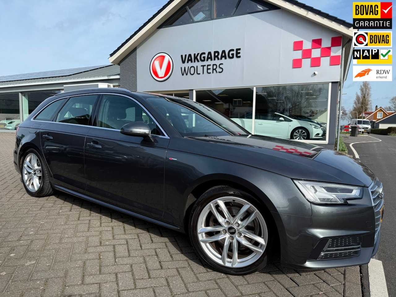 Audi A4 Avant - 2.0 TFSI ultra Sport S line Edition RIJKLAARPRIJS! BTW Auto - AutoWereld.nl