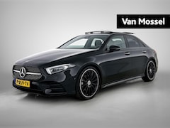 Mercedes-Benz A-klasse - 180 AMG Line 136 PK | Automaat | Navigatie | Climate Control | Privacy Glass | Cruise Cont