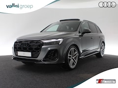Audi Q7 - 55 TFSI e 394 pk Pro Line S | Glazen panoramadak | Assistentiepakket plus, remote parkeera
