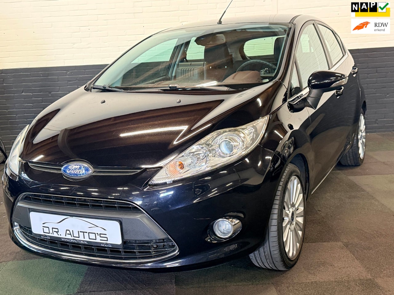 Ford Fiesta - 1.6 Titanium mrt Apple carplay! - AutoWereld.nl