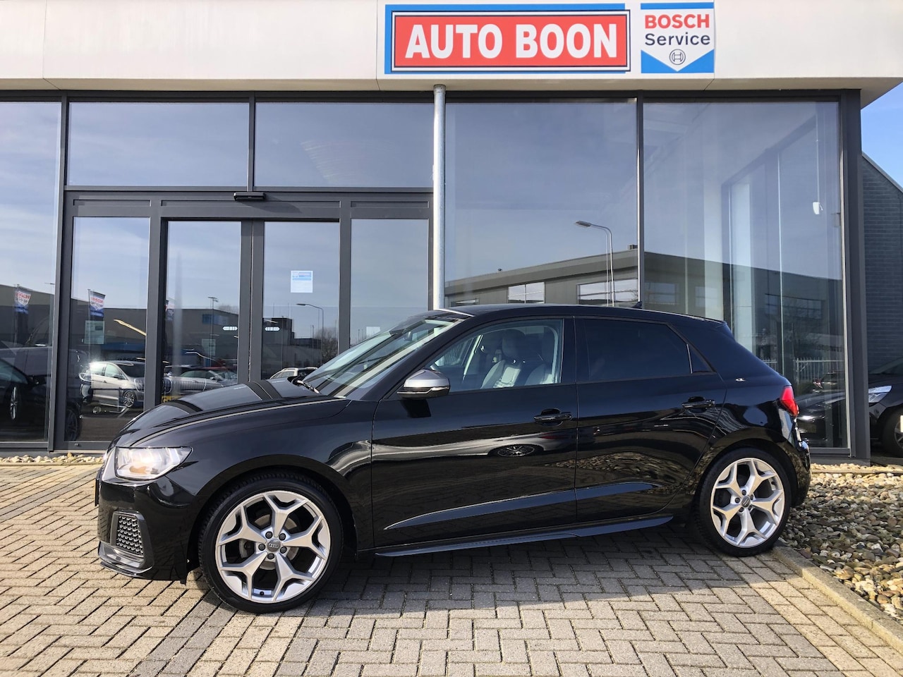 Audi A1 - 1.0TFSi 95PK EPIC APPCARPL/DIGI-COC./LED/18''LMV /P-GLAS/MEDIA/BTA/2E EIG/NL AUTO/KM=NAP - AutoWereld.nl