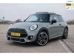MINI Cooper - 1.5 Dalston John Cooper Works Edition ORG NL [ Panoramadak Harman Kardon HUD Digital Dash