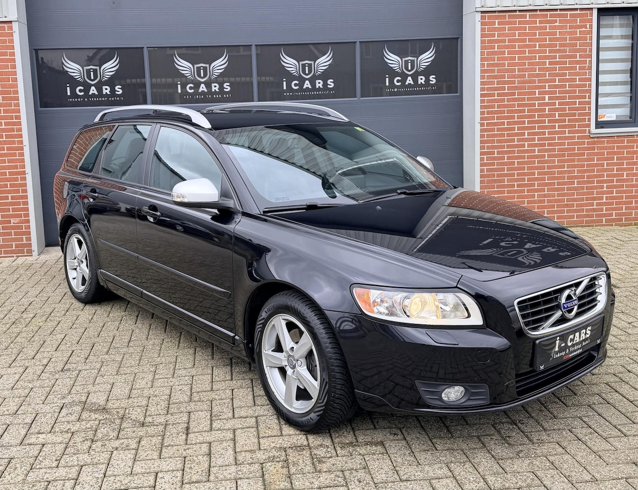 Volvo V50 - 2.0 Limited Edition Trekhaak Navi Leer - AutoWereld.nl