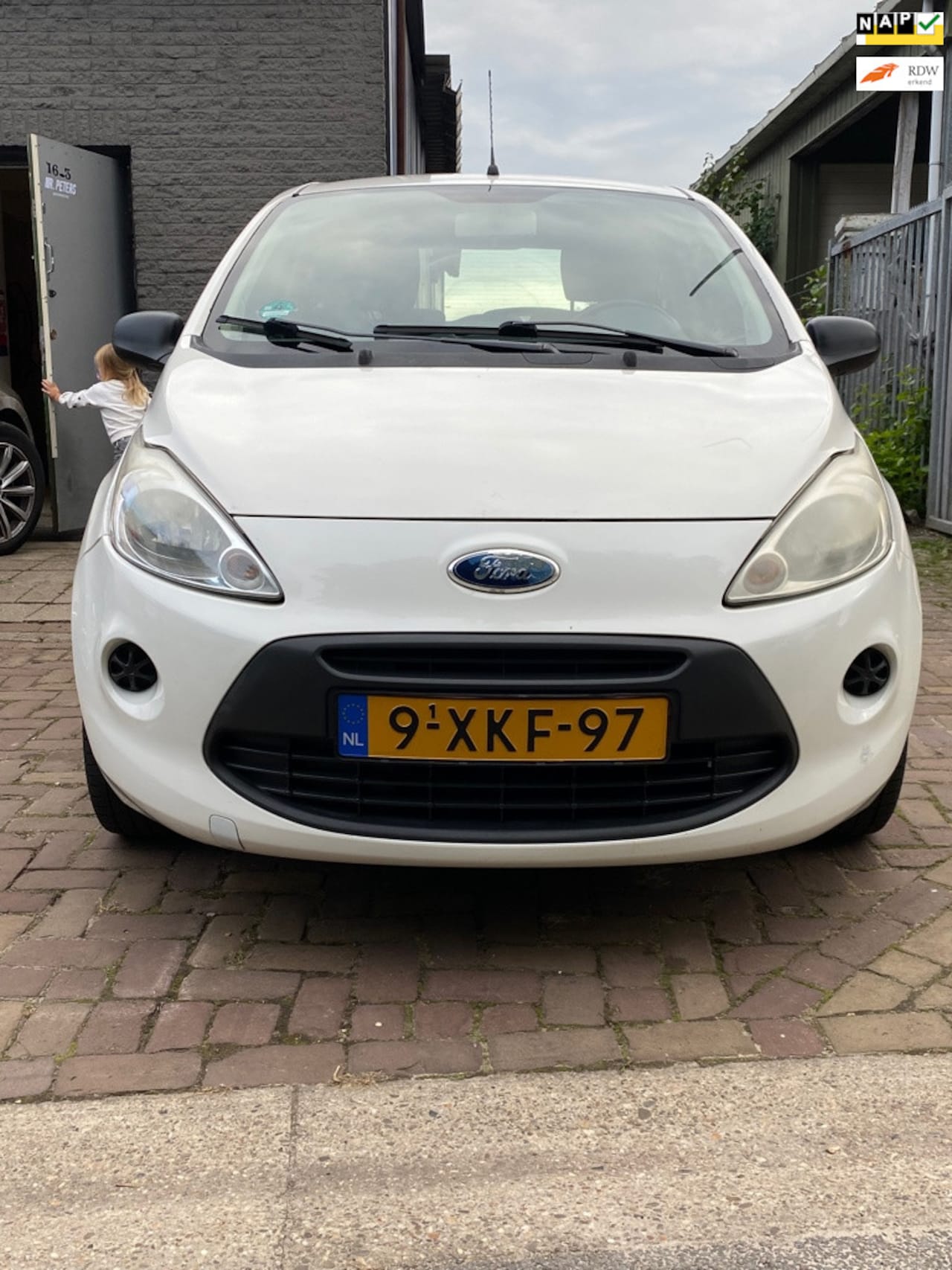 FORD KA