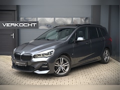 BMW 2-serie Gran Tourer - 218i 7p. High Executive M Sport | Panoramadak | Stoelverwarming | Trekhaak | Adaptive LED