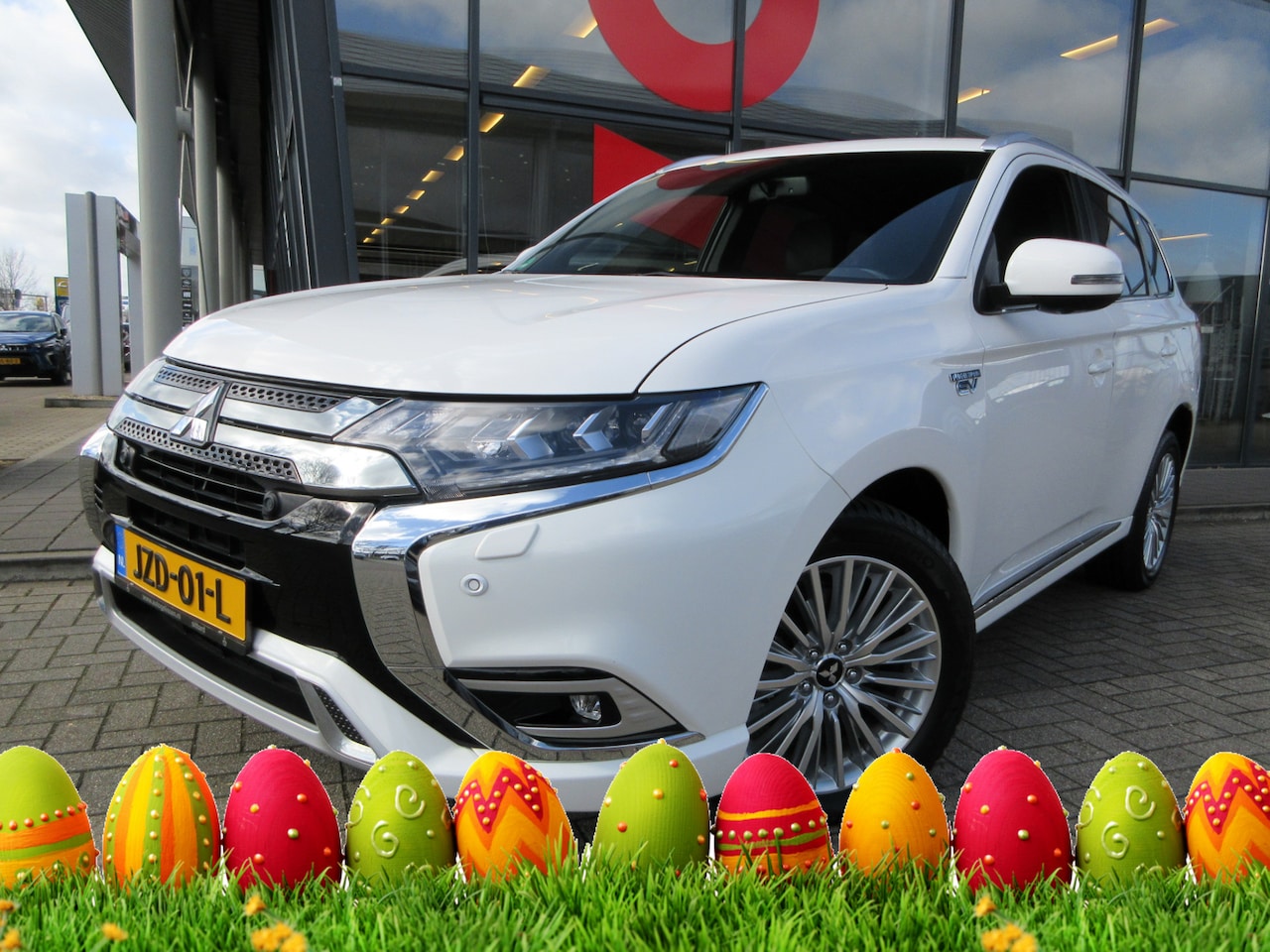 Mitsubishi Outlander - 2.4 PHEV Instyle Edition | 27.570 KM !! | 240 PK | 4WD | AUTOMAAT | TREKHAAK | DEALER ONDE - AutoWereld.nl