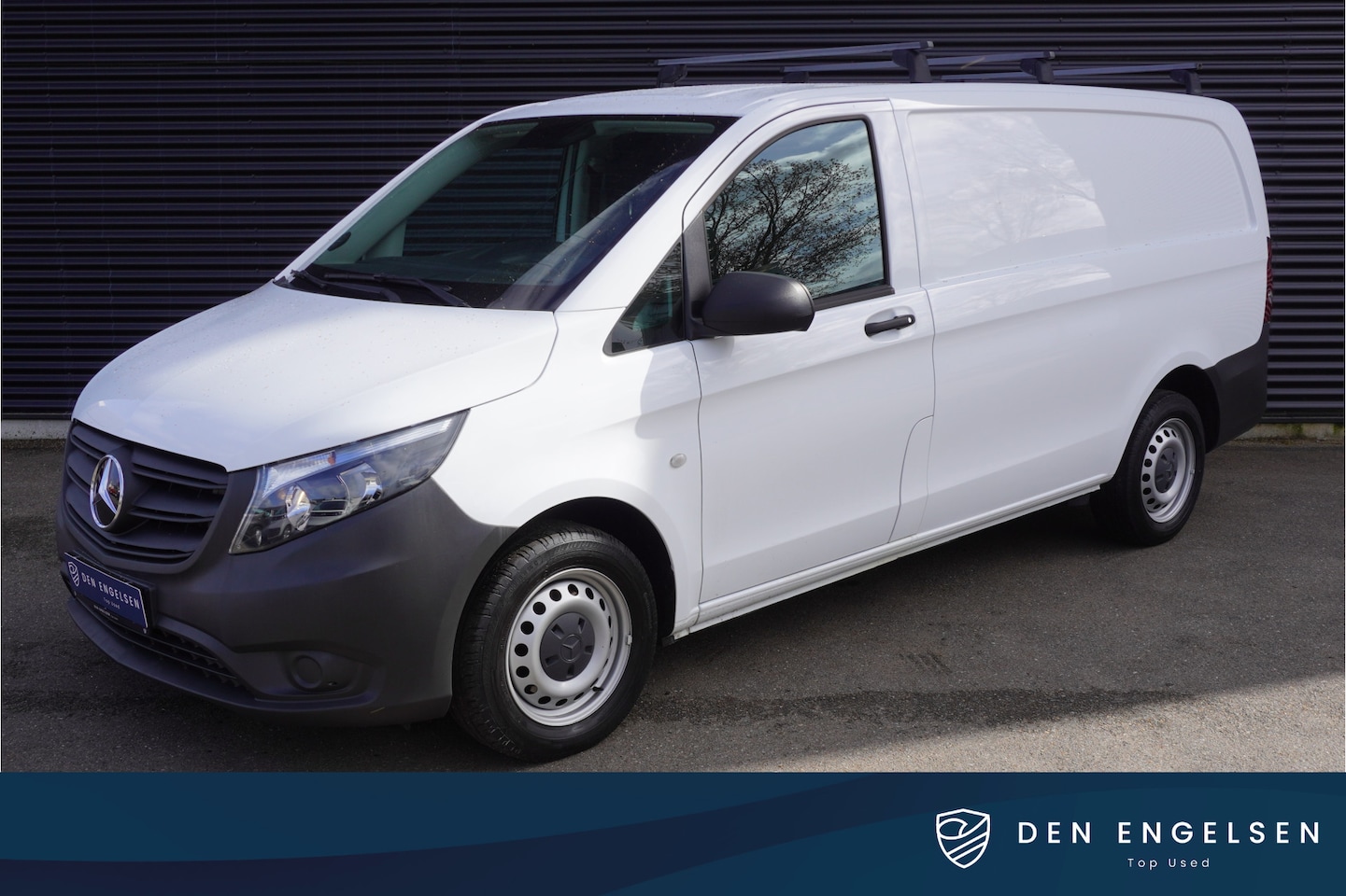 Mercedes-Benz Vito - 114 CDI 136pk Automaat L2H1 Lang Apple Carplay Navigatie Camera Trekhaak ACC Cruise contro - AutoWereld.nl