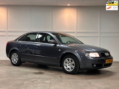 Audi A4 Limousine - 2.0 Exclusive / Nieuwe APK / 2001 / 131 PK