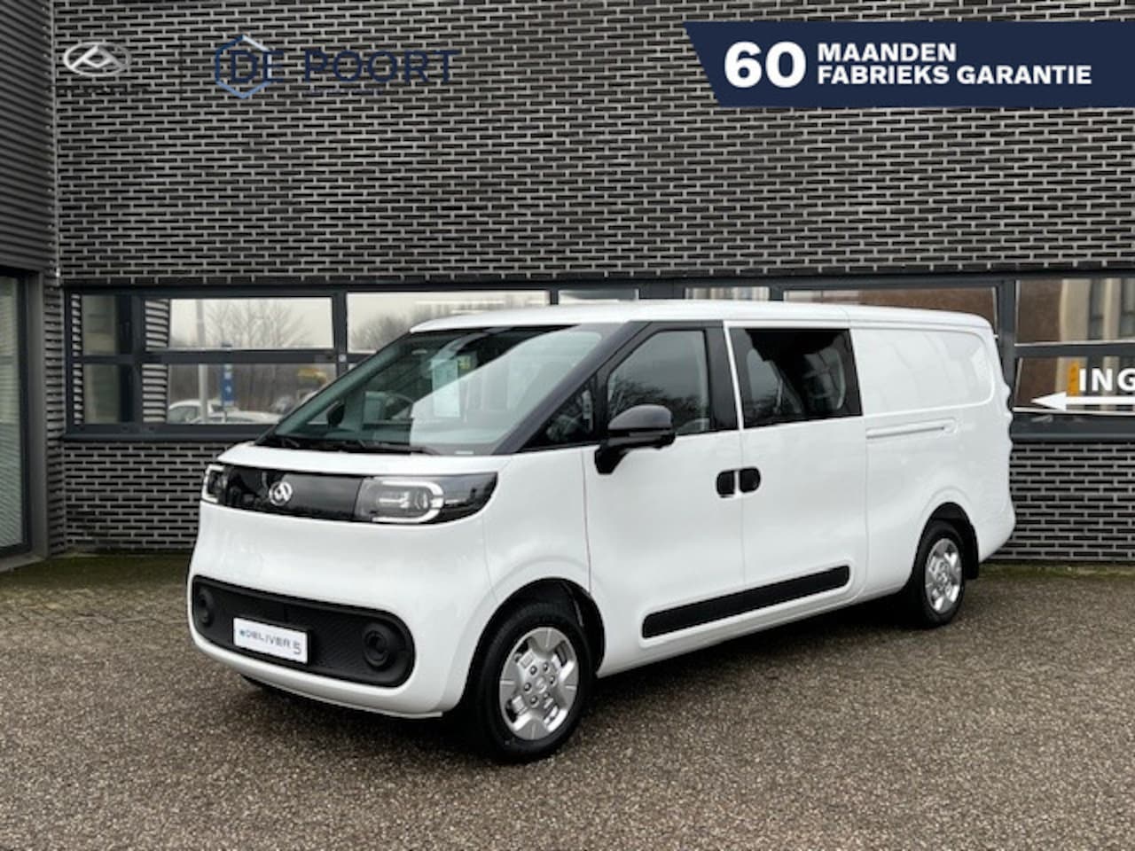 Maxus eDeliver 5 - | L2H1 64 kWh |Dubbel cabine |uit voorraad leverbaar | - AutoWereld.nl