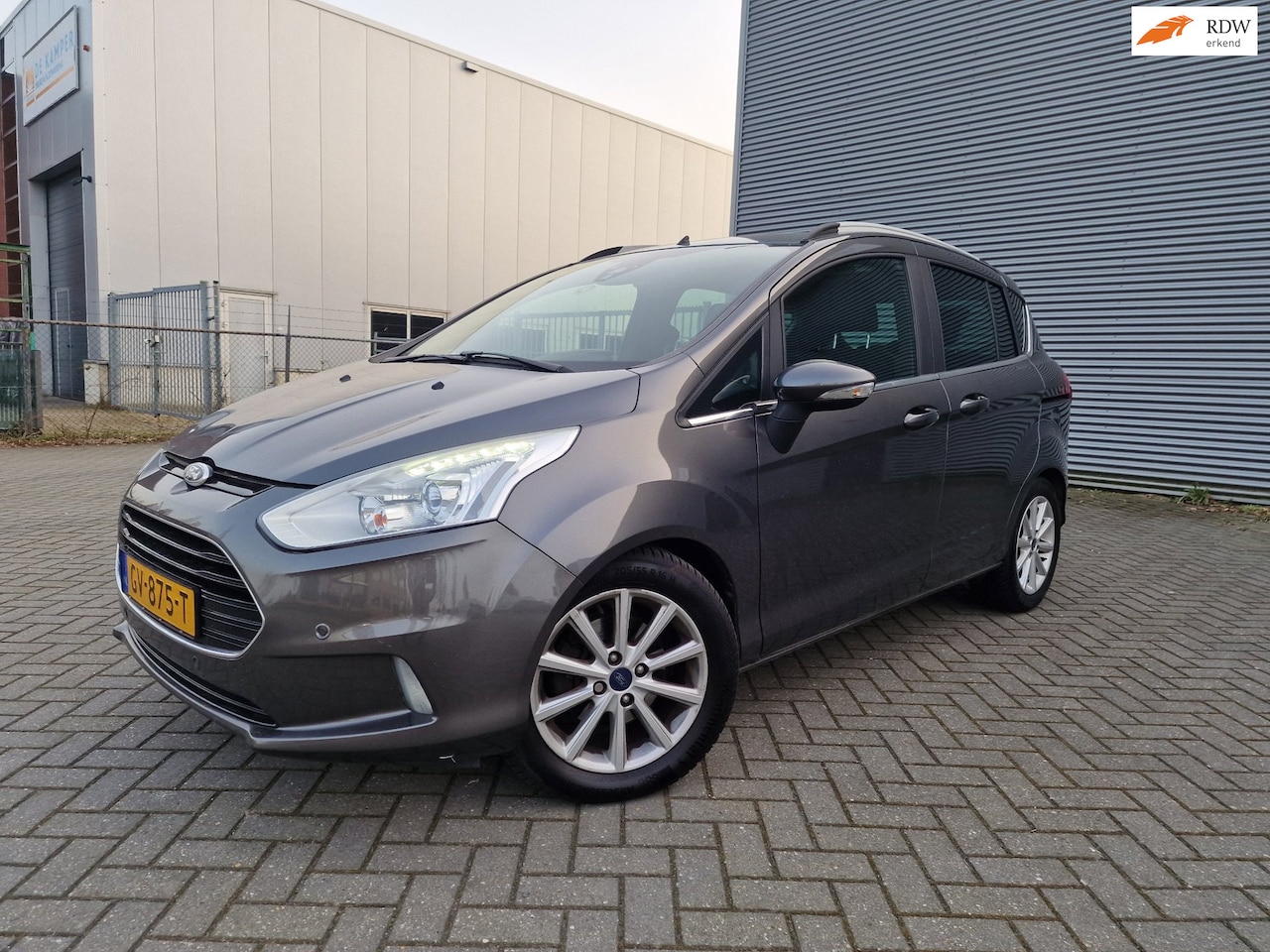 Ford B-Max - 1.0 Titanium PANO NAVI PSENSOR CRUISE 2 X SLEUTELS - AutoWereld.nl