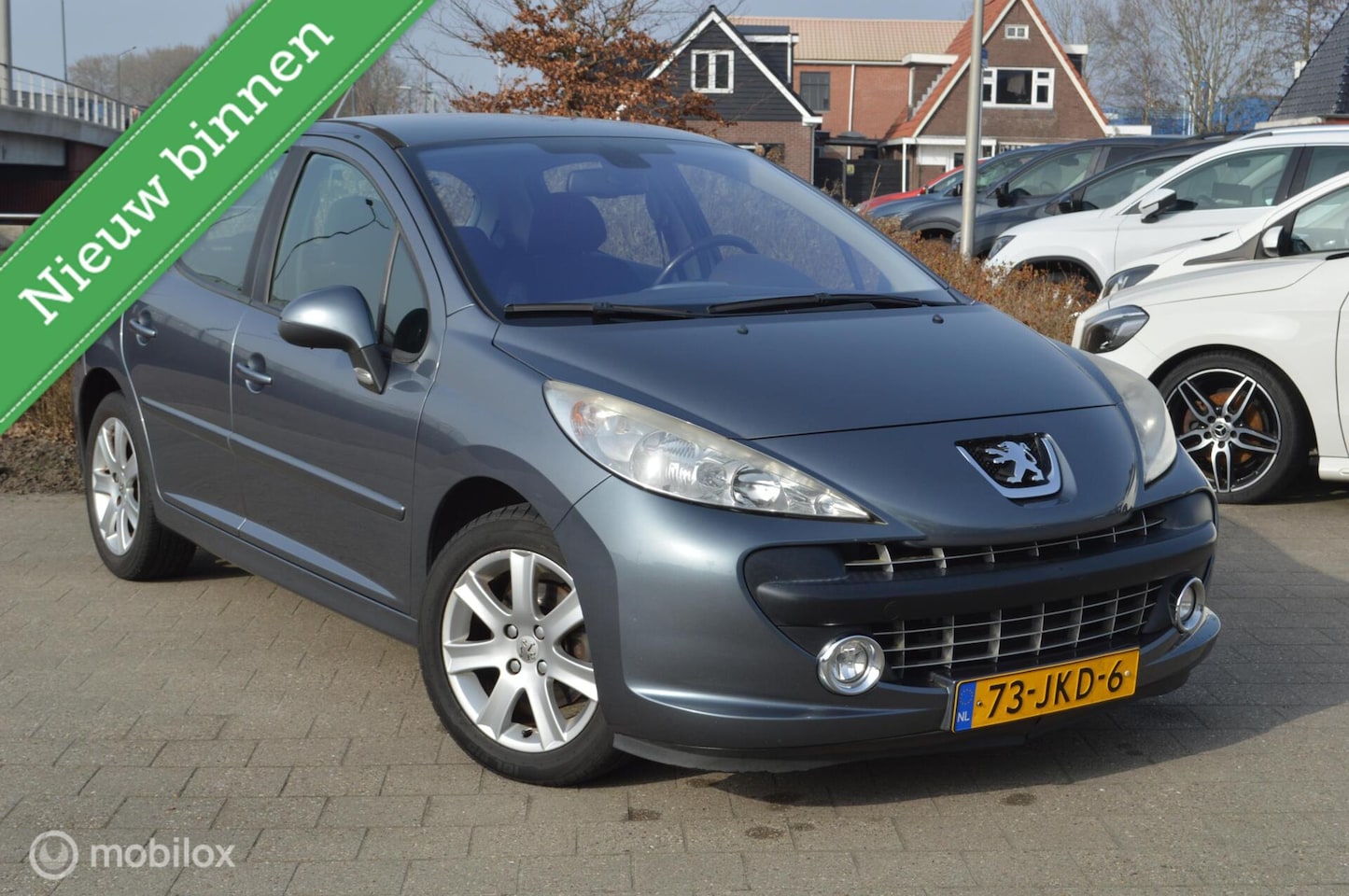 Peugeot 207 - 1.6 VTi XS Pack 1.6 VTi XS 5drs Pack - AutoWereld.nl