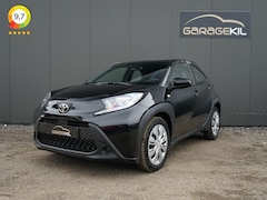Toyota Aygo X - 1.0 VVT-i MT Business 1ste eig. / Dealeronderh. / Smartphone Integratie / Adaptive Cruisec