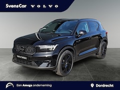Volvo XC40 - 2.0 B3 Plus Dark | Panoramadak | Pixel LED koplampen | 360 graden camera | Stoelverwarming