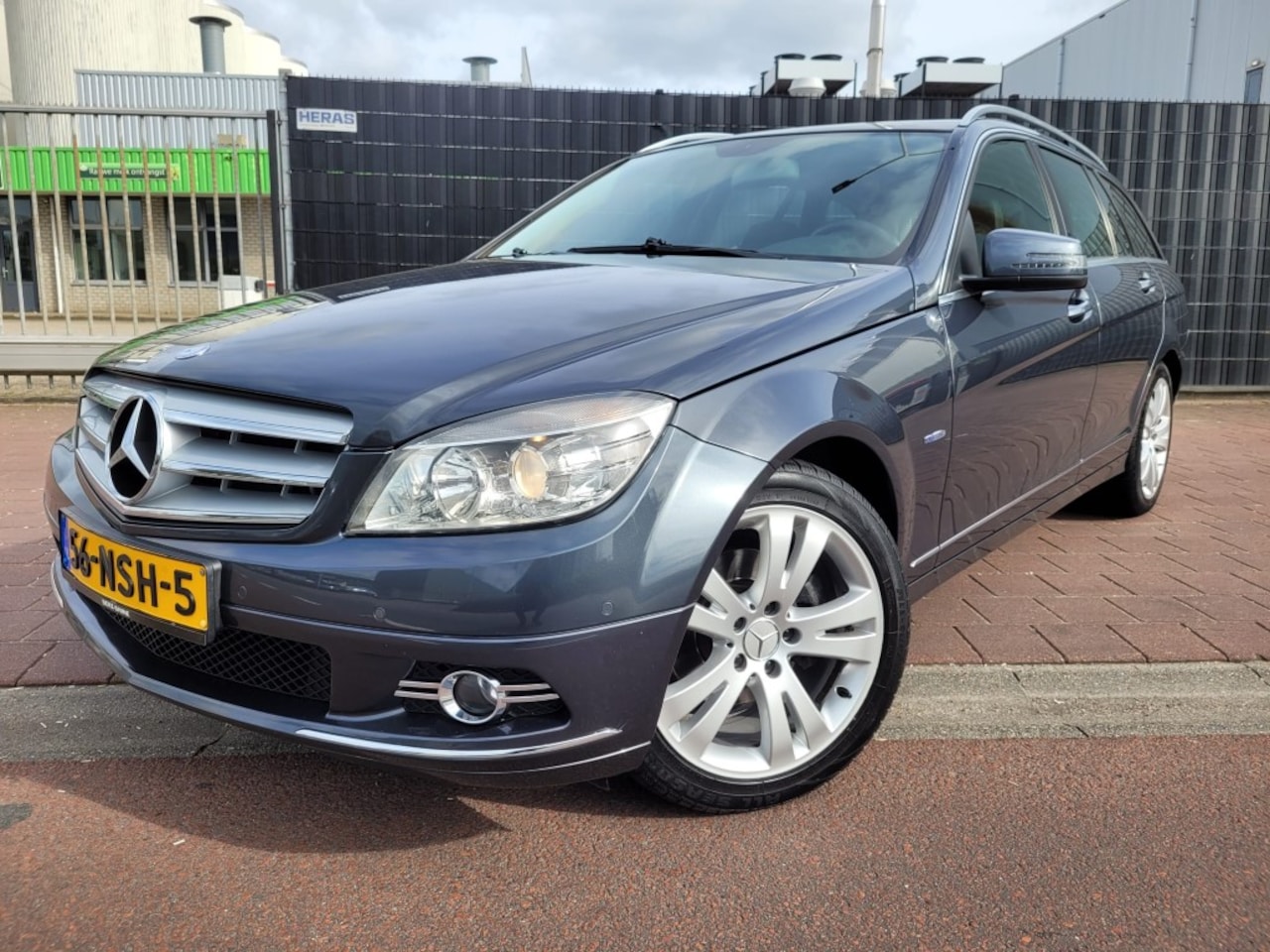 Mercedes-Benz C-klasse Estate - 180 CGI BlueEFFICIENCY Business Class Avantgarde 180 CGI BlueEFFICIENCY Business Class Avantgarde - AutoWereld.nl