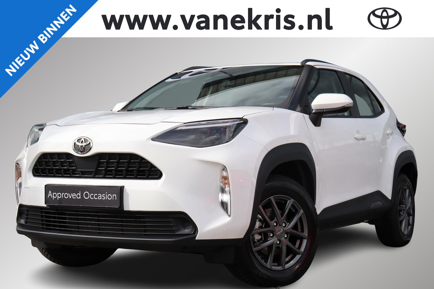 Toyota Yaris Cross - 1.5 Hybrid 115 Active, Stoelverwarming Apple Carplay / Android Auto, Parkeercamera, LM Vel - AutoWereld.nl