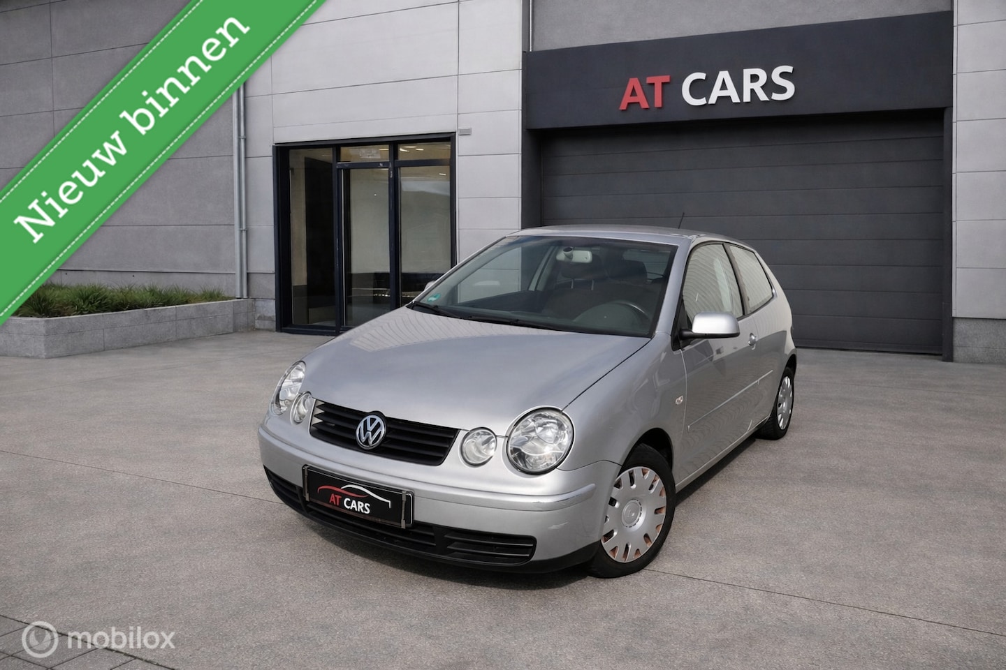 Volkswagen Polo - 1.4-16V / 104dkm/ new apk/ AUT - AutoWereld.nl