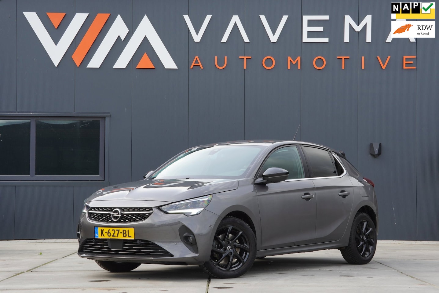 Opel Corsa - 1.2 Elegance Automaat Carplay 5 Deurs Virtual cockpit 360 camera Dodehoek Cruise control - AutoWereld.nl