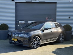 BMW iX - xDrive50 High Executive 112 kWh SOH 92% | Sky Lounge | 360* Camera | Massage | Stoelventil