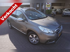 Peugeot 2008 - 1.2I PureTech Allure