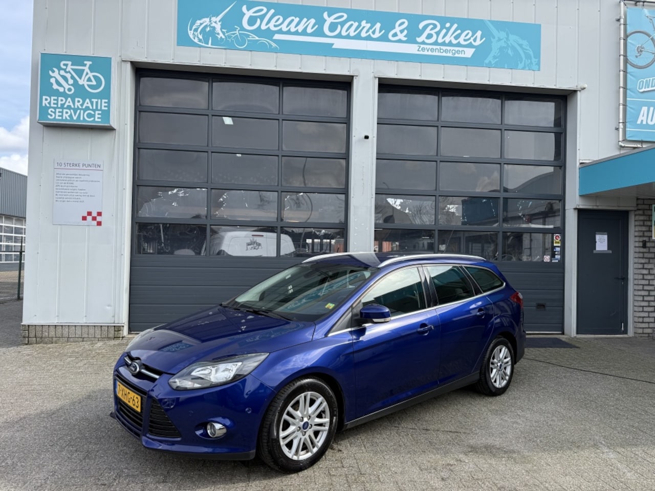 Ford Focus Wagon - 1.0 EcoB. Edit. Plus - AutoWereld.nl