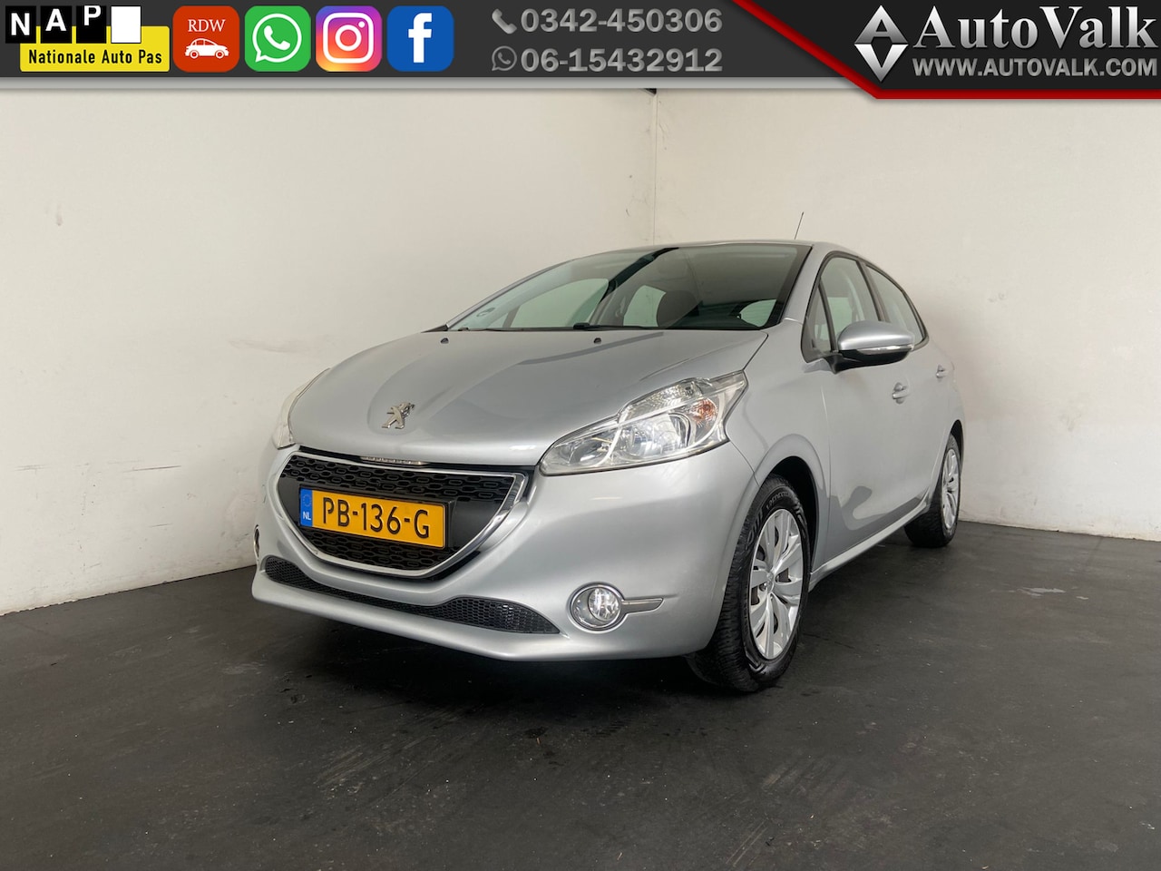 Peugeot 208 - 1.2 Vti Allure 1.2 VTi Allure, Clima, Cruise! - AutoWereld.nl