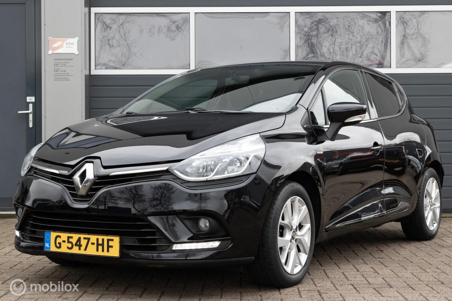 Renault Clio - 0.9 TCe Limited Cruise Clima Navi PDC Apple Carplay - AutoWereld.nl