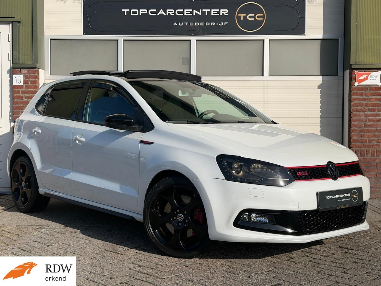 Volkswagen Polo - 1.4 TSI GTI/STOELV/NAVI/CAMERA/PARKS/APK - AutoWereld.nl