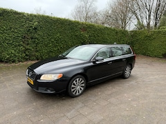Volvo V70 - 2.4 D5 AWD Momentum
