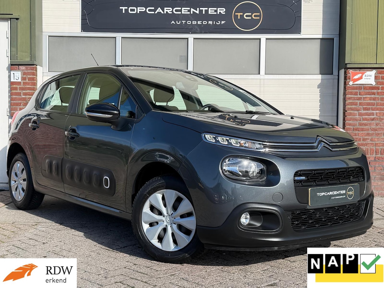Citroën C3 - 1.2 PureTech Feel/AIRCO/NAVI/PARKS/CRUISE/APK/NAP - AutoWereld.nl