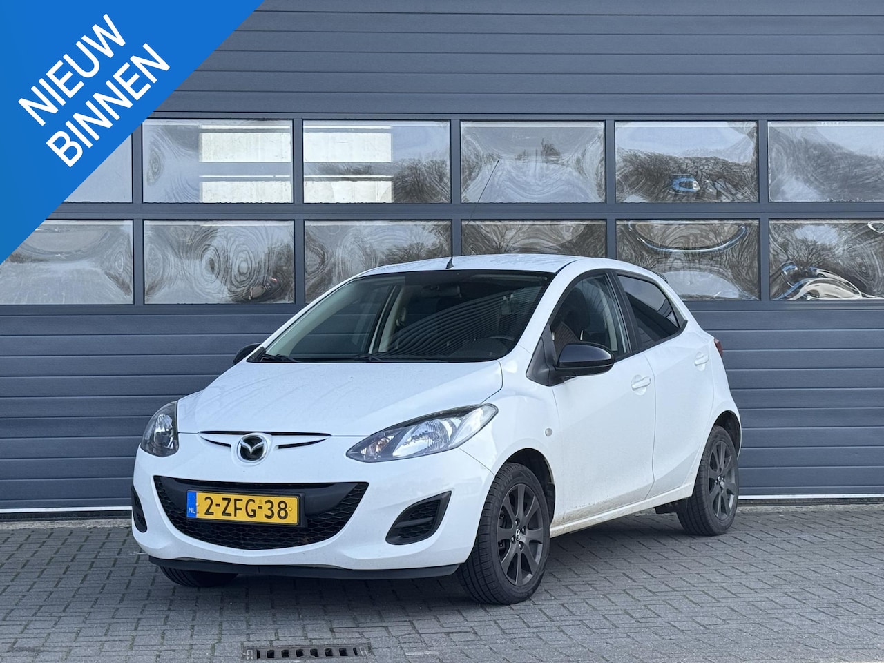 Mazda 2 - 1.3 COLOR EDITION I 5-DEURS I TREKHAAK I AIRCONDITIONING - AutoWereld.nl
